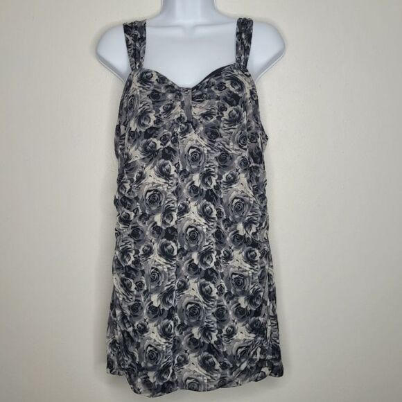 Black gray grunge floral cinched side dark moody rose print plus size top - Picture 1 of 7
